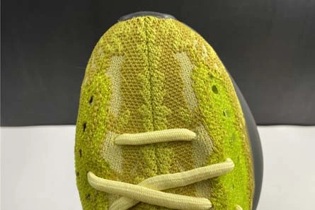 Classic adidas Yeezy Boost 380“Hylte Glow” FZ4990 1692