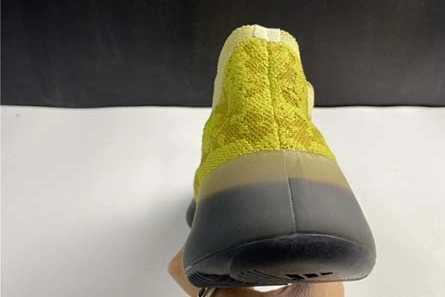 Classic adidas Yeezy Boost 380“Hylte Glow” FZ4990 1692