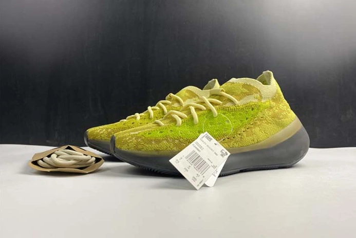 Classic adidas Yeezy Boost 380“Hylte Glow” FZ4990 1692