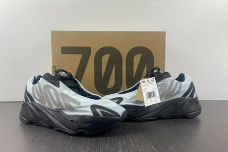 SmartChoice adidas Yeezy Boost 700 MNVN Blue Tint GZ0711 1656