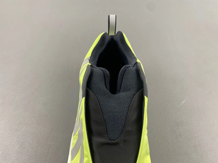 adidas Yeezy Boost 700 MNVN Laceless Phosphor  GY2055 Bright 1651