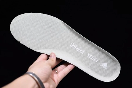 Elegant adidas Yeezy Desert Rat 500 Blush DB2908 1769