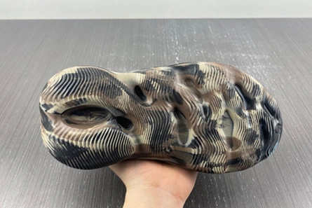 Breathable adidas Yeezy Foam RNNR MX Brown Blue ID4126 1641