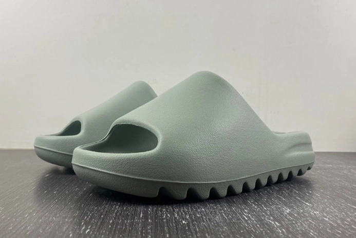 adidas Yeezy Slide Salt  ID5480 Trendsetting 2105