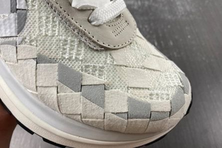 sacai x Nike Waffle Woven Green Gusto DR5209-100 Comfortable 1150