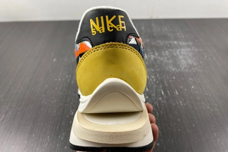 WellDesigned sacai x Nike Waffle Woven Green Gusto DR5209-300 1158