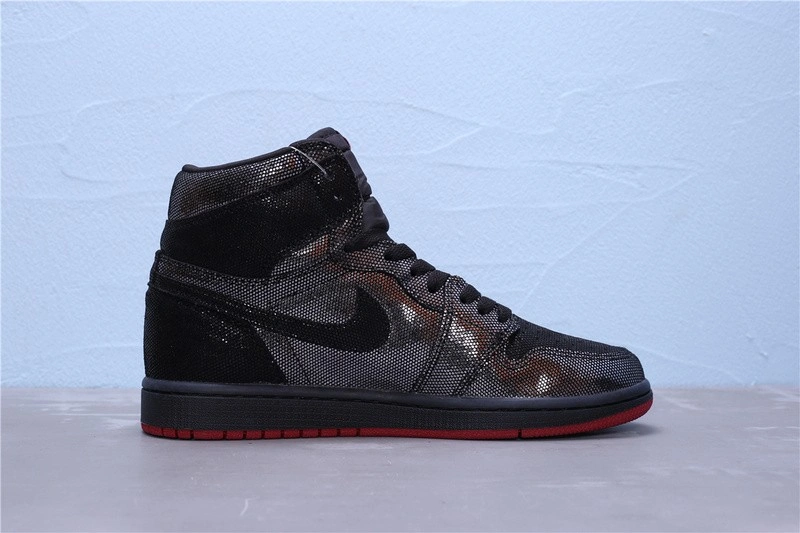 2019 AIR JORDAN 1 RETRO HIGH OG BLACK GYM RED DC7071-001