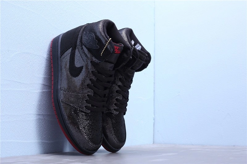 2019 AIR JORDAN 1 RETRO HIGH OG BLACK GYM RED DC7071-001