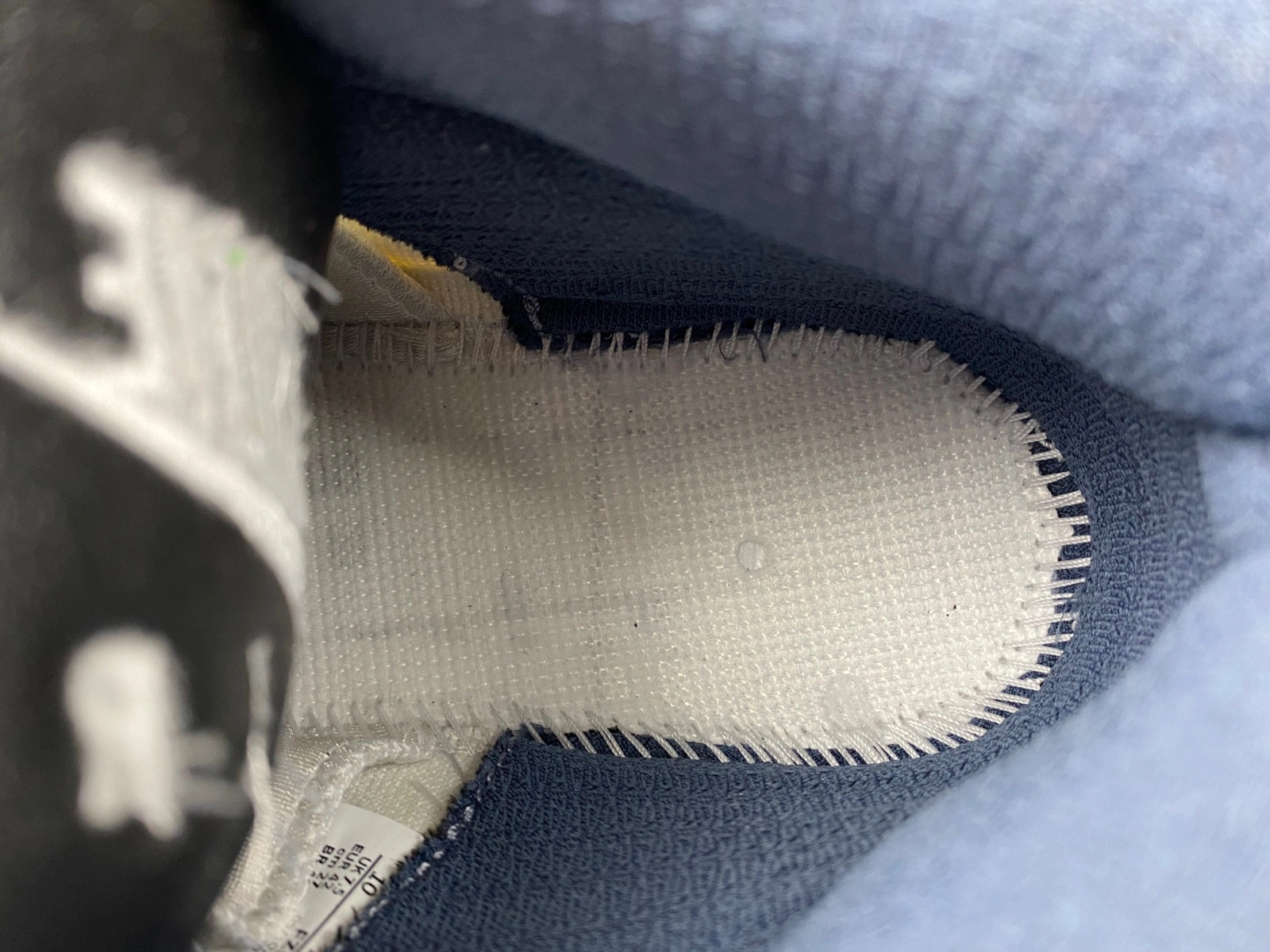 A Ma Maniere x Air Jordan 5 “Diffused Blue x AJ5  FZ5758-004
