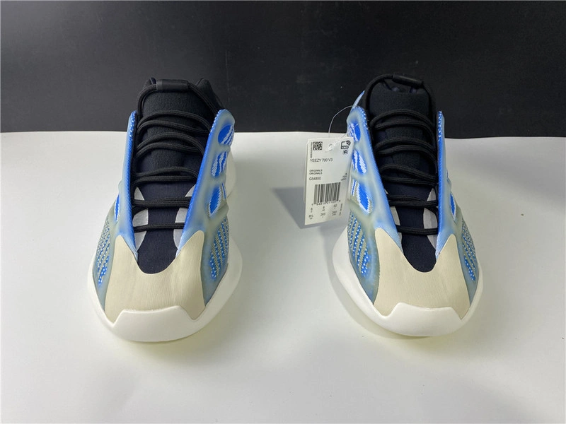 ADIDAS YEEZY BOOST 700 V3 AZARETH G54850