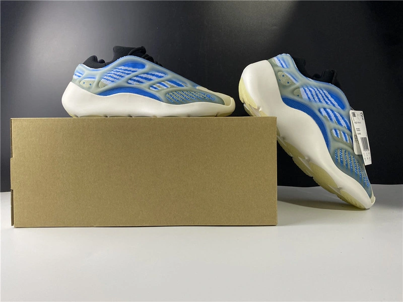 ADIDAS YEEZY BOOST 700 V3 AZARETH G54850