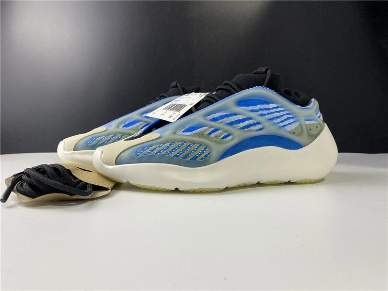 ADIDAS YEEZY BOOST 700 V3 AZARETH G54850