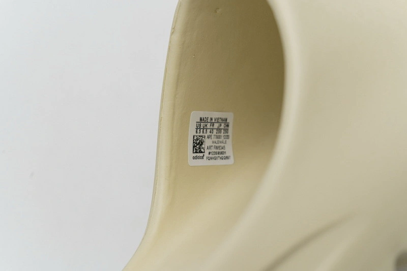 ADIDAS YEEZY SLIDE BONE FW6345