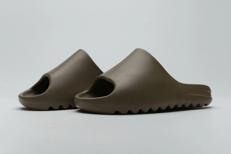 ADIDAS YEEZY SLIDE BROWN FV8425