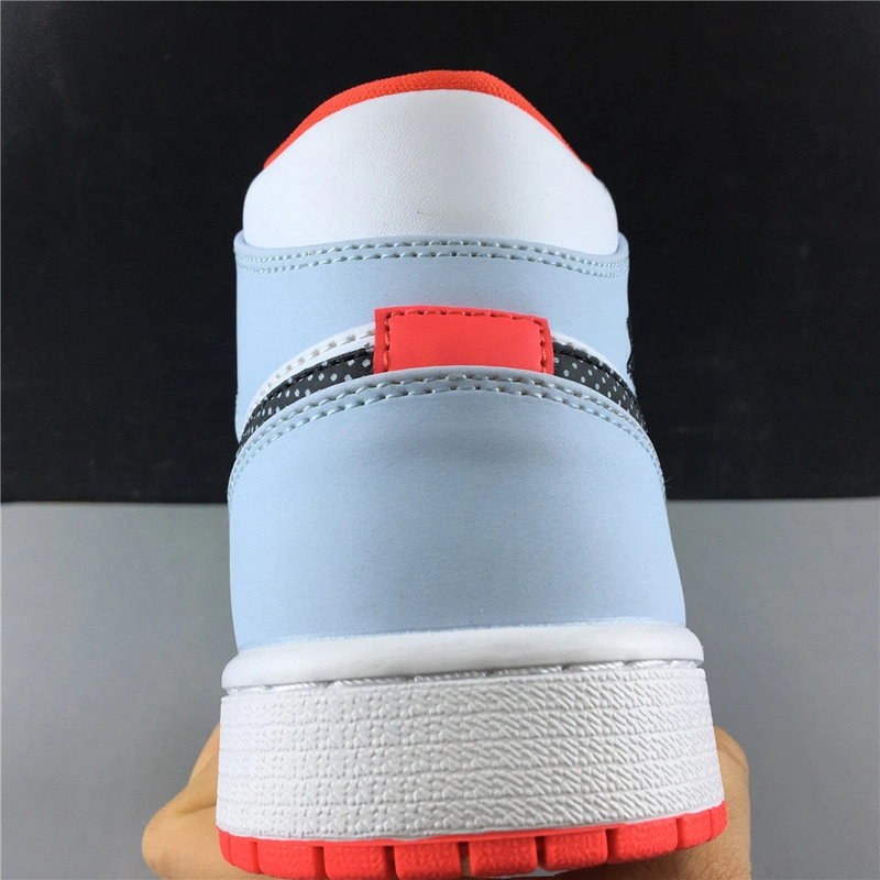 AIR JORDAN 1 CU2802-400