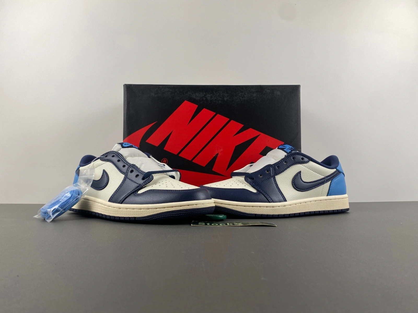 AIR JORDAN 1 LOW OG “OBSIDIAN”  CZ0790-400