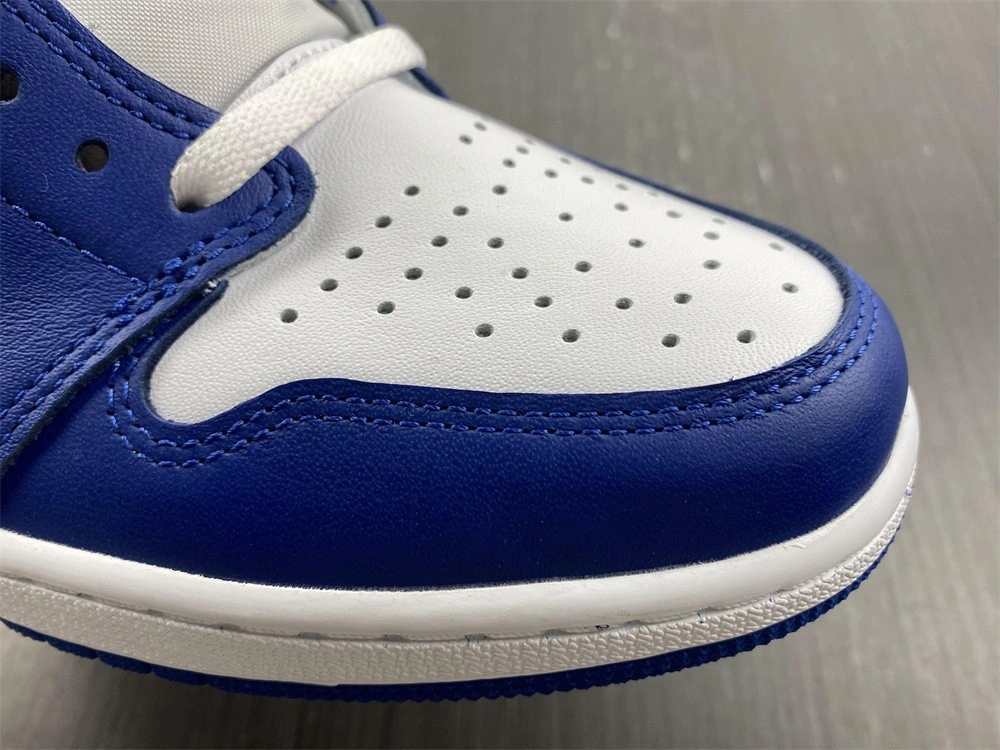 AIR JORDAN 1 RETRO HIGH OG 'STORM BLUE' - 555088 127