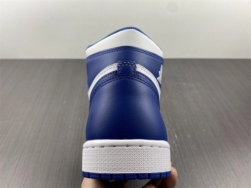 AIR JORDAN 1 RETRO HIGH OG 'STORM BLUE' - 555088 127