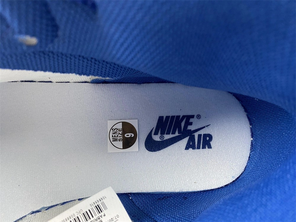 AIR JORDAN 1 RETRO HIGH OG 'STORM BLUE' - 555088 127