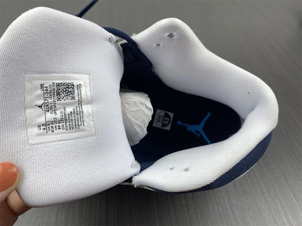 AIR JORDAN 13 “DARK POWDER BLUE ” 414571-144