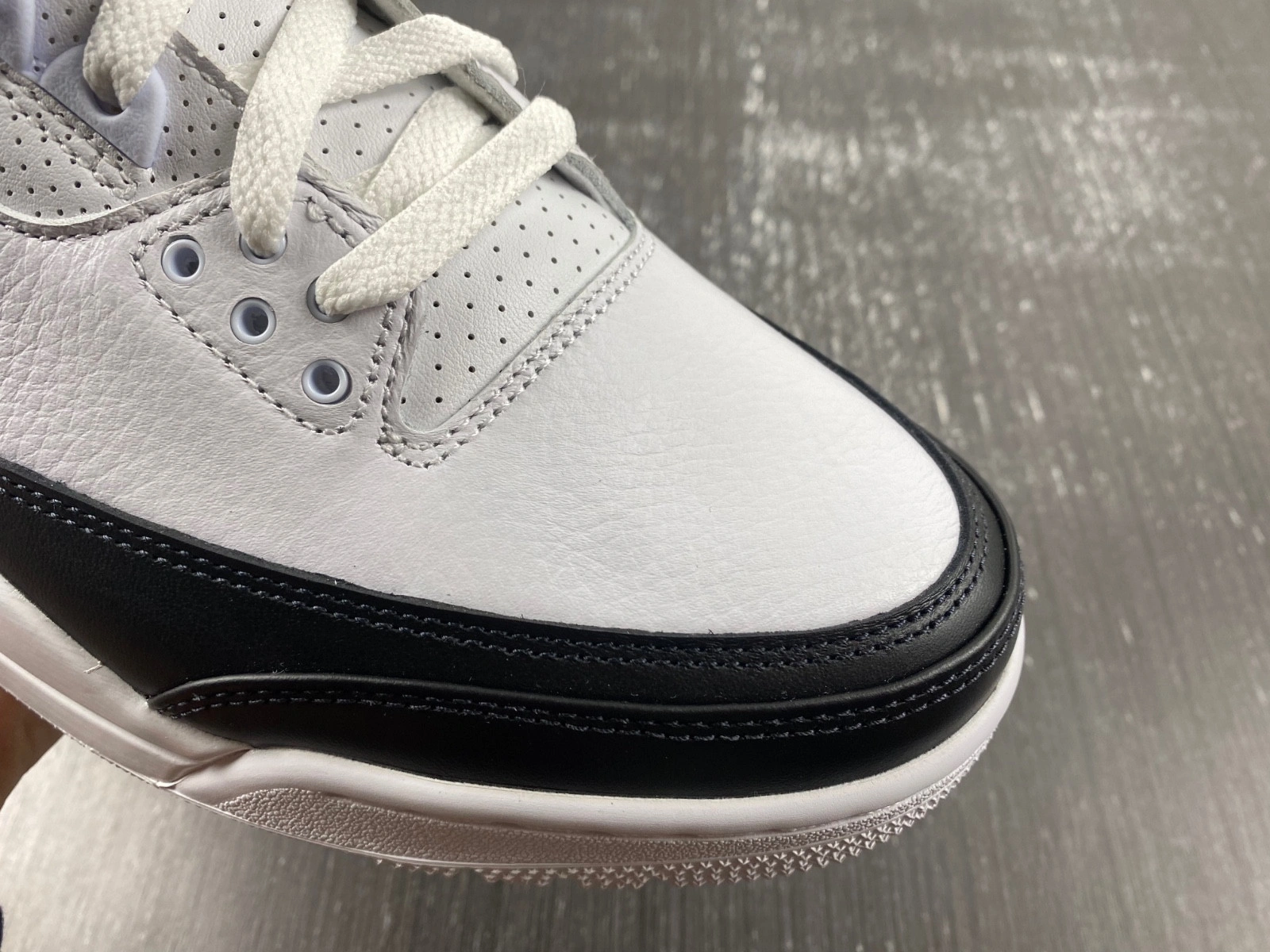AIR JORDAN 3 SP “WHITE BLACK DA3595-100