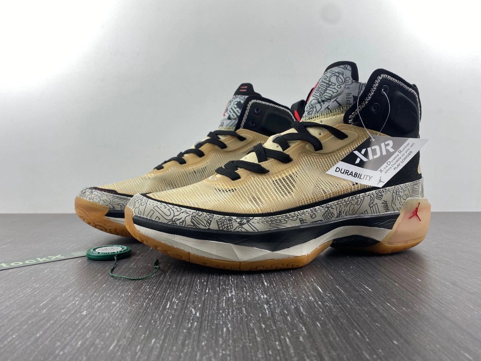 AIR JORDAN 37 'JAYSON TATUM'  DZ0812-200