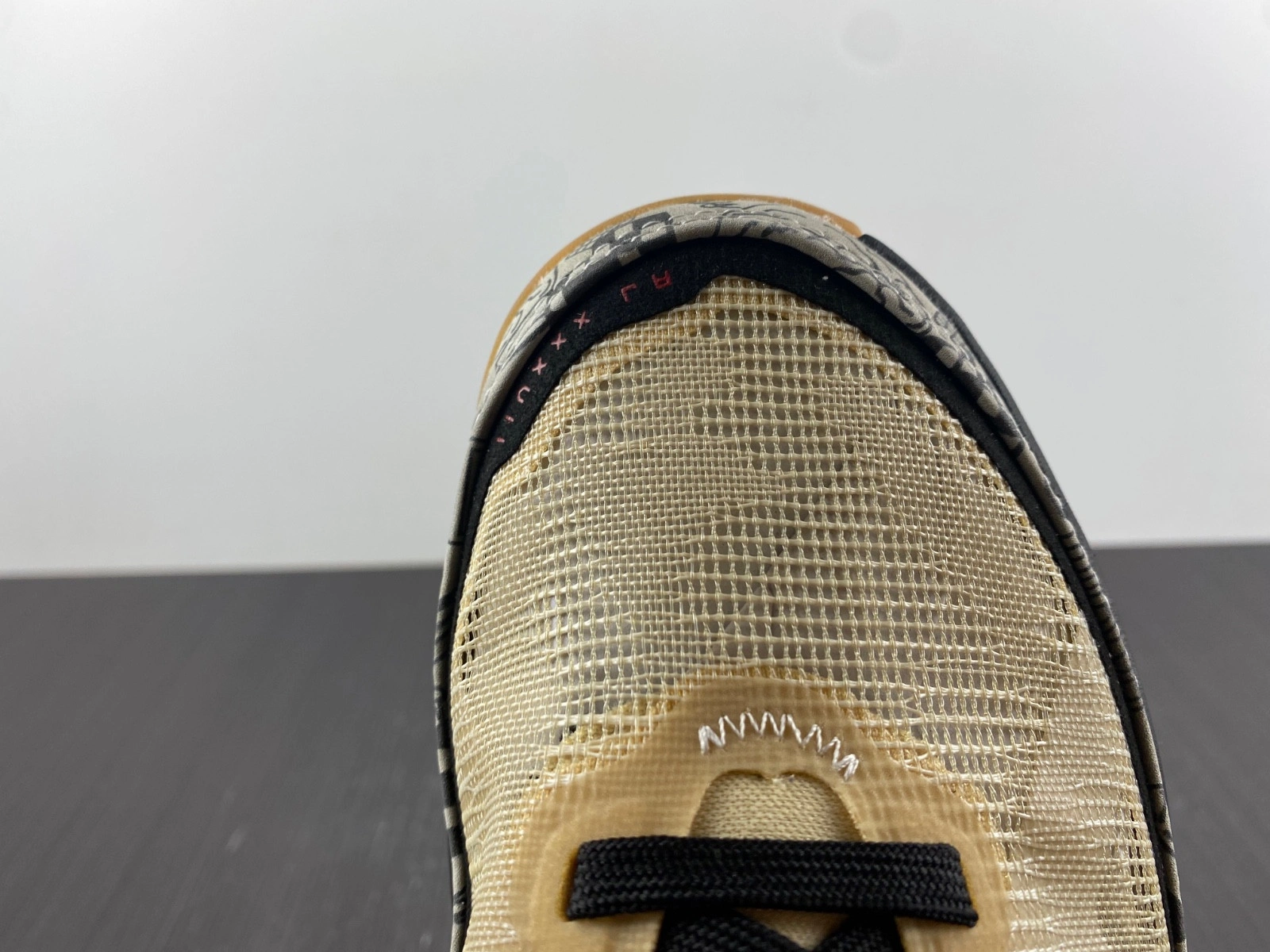 AIR JORDAN 37 'JAYSON TATUM'  DZ0812-200