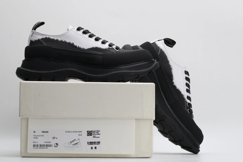 ALEX MCQ TREAD SLICK LACE UP IN  WHITE & BLACK