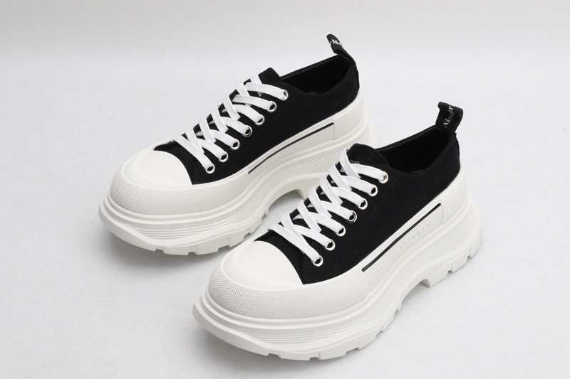 ALEX MCQ TREAD SLICK LACE UP IN black