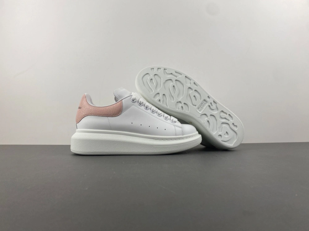 ALEXANDER MCQUEEN