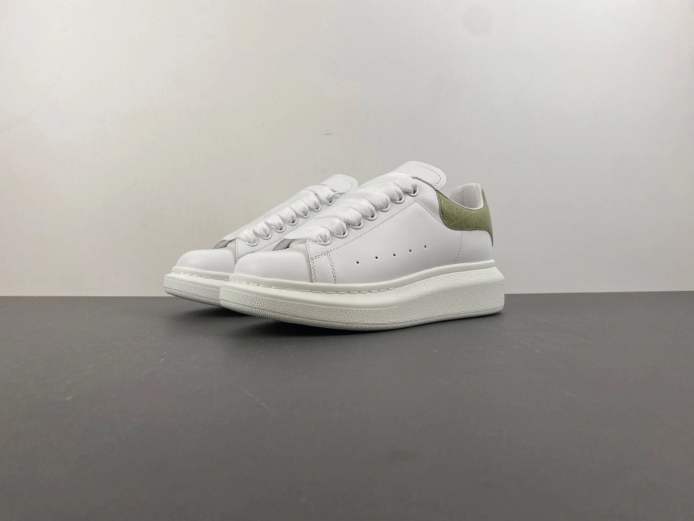 ALEXANDER MCQUEEN