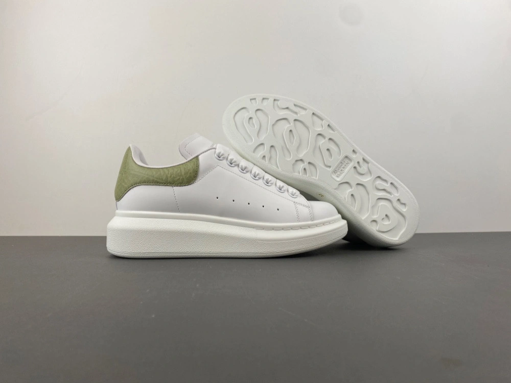 ALEXANDER MCQUEEN