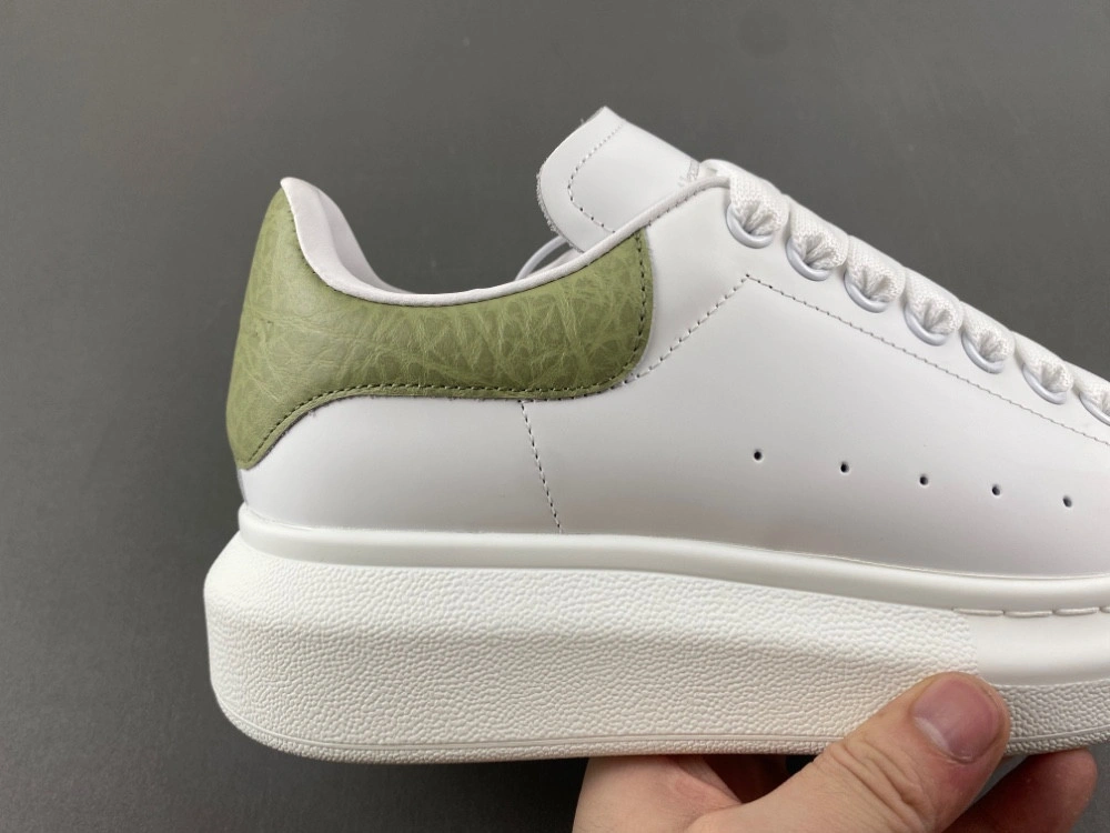ALEXANDER MCQUEEN