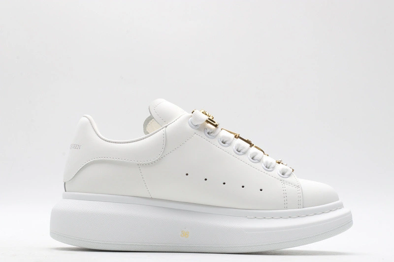 ALEXANDER MCQUEEN