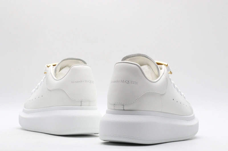 ALEXANDER MCQUEEN