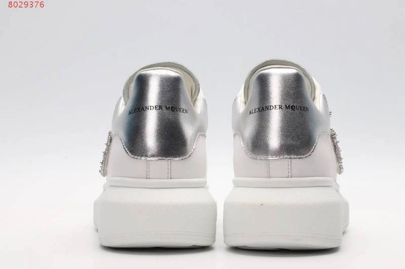 ALEXANDER MCQUEEN