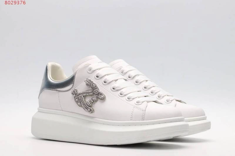 ALEXANDER MCQUEEN