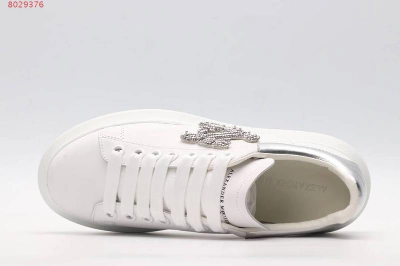 ALEXANDER MCQUEEN