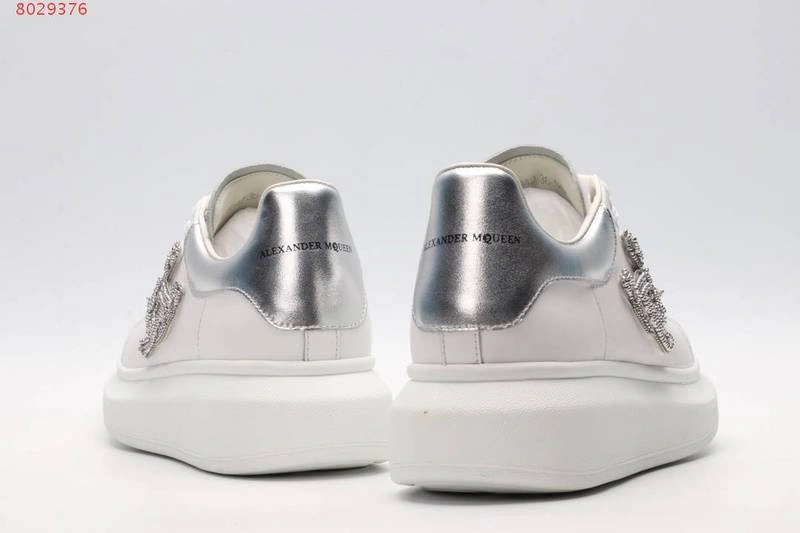 ALEXANDER MCQUEEN
