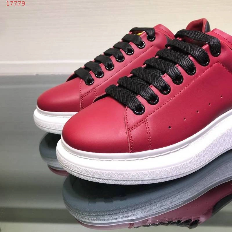 ALEXANDER MCQUEEN