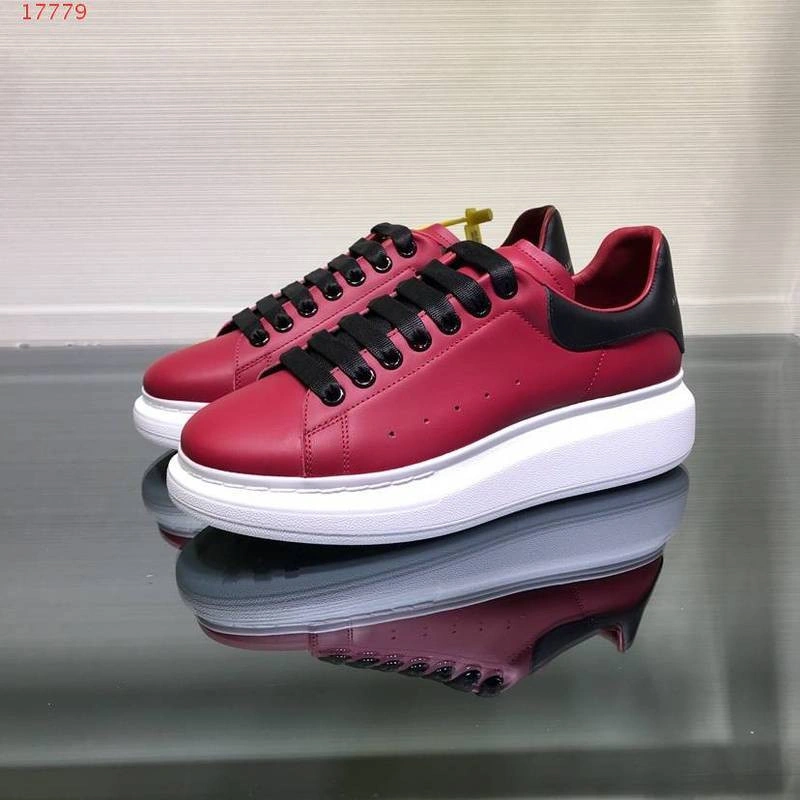 ALEXANDER MCQUEEN