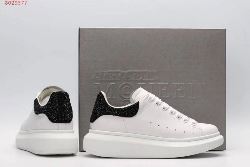 ALEXANDER MCQUEEN