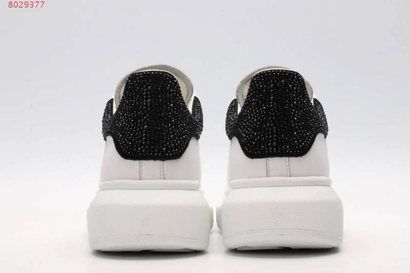 ALEXANDER MCQUEEN