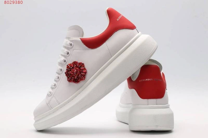 ALEXANDER MCQUEEN