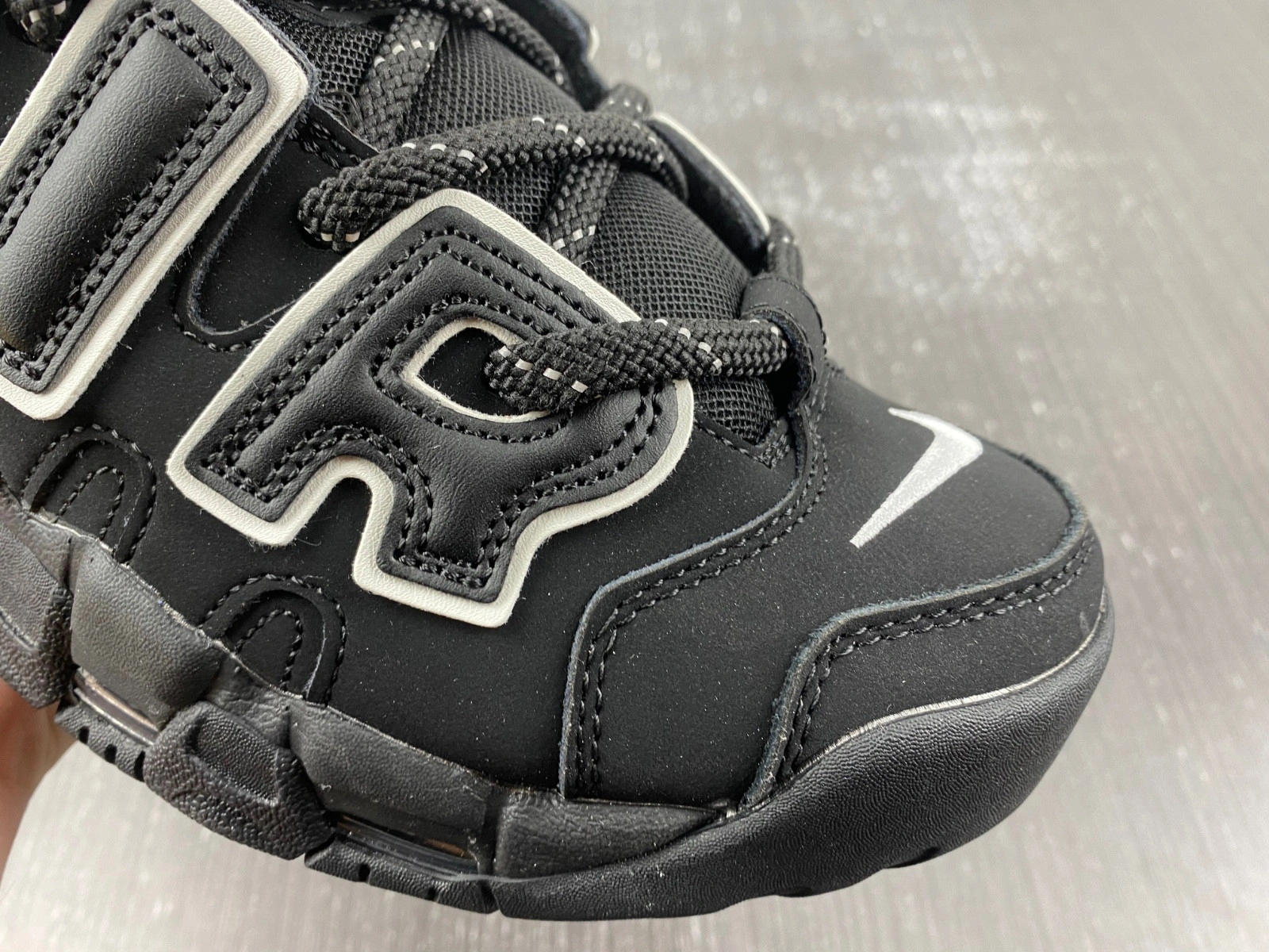 AMBUSH x Nike Air More Uptempo Low “Black White”  FB1299-001