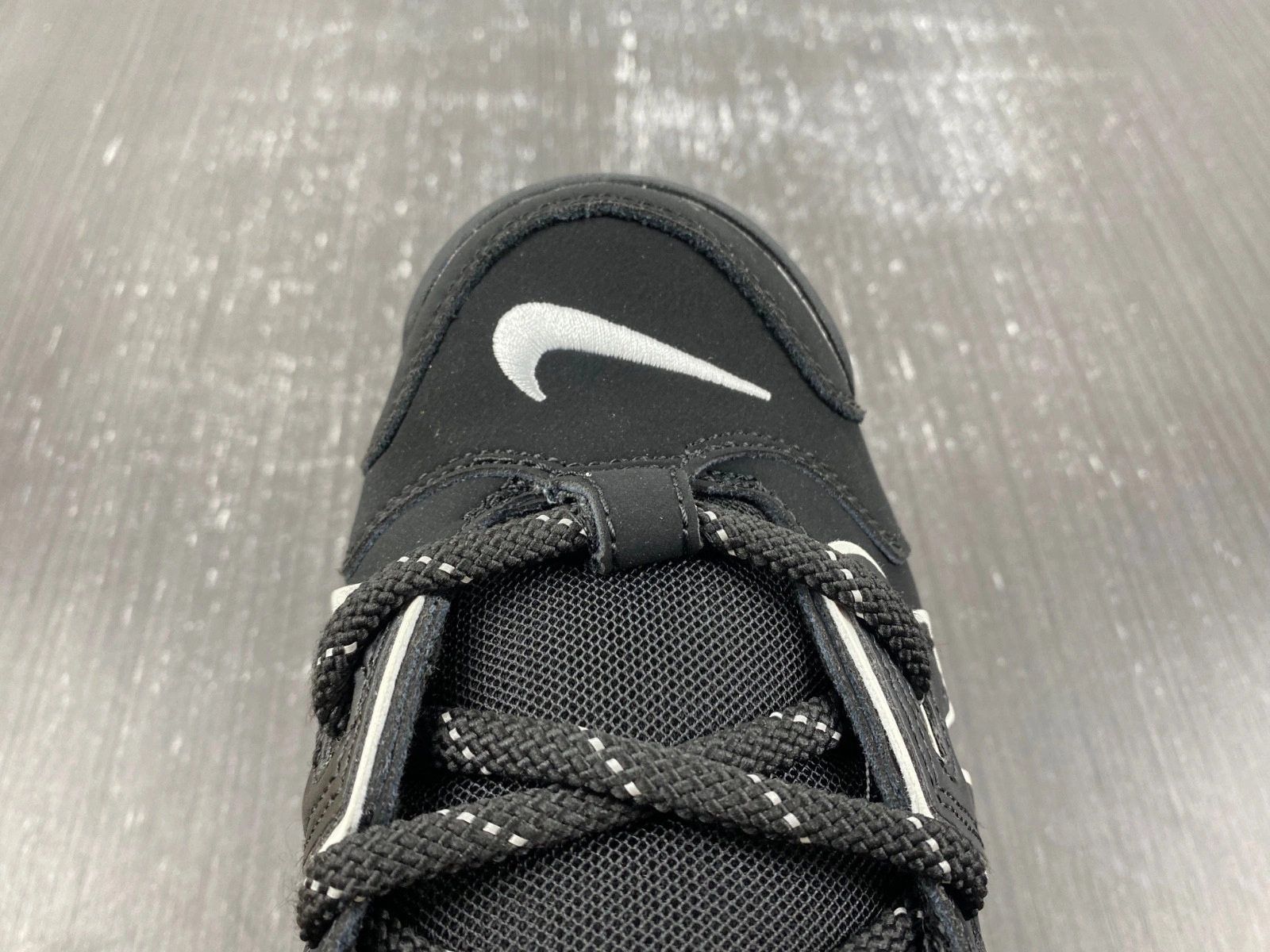 AMBUSH x Nike Air More Uptempo Low “Black White”  FB1299-001