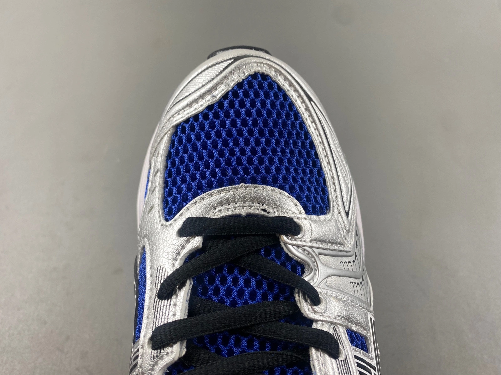 ASICS GEL-KAYANO 14 
