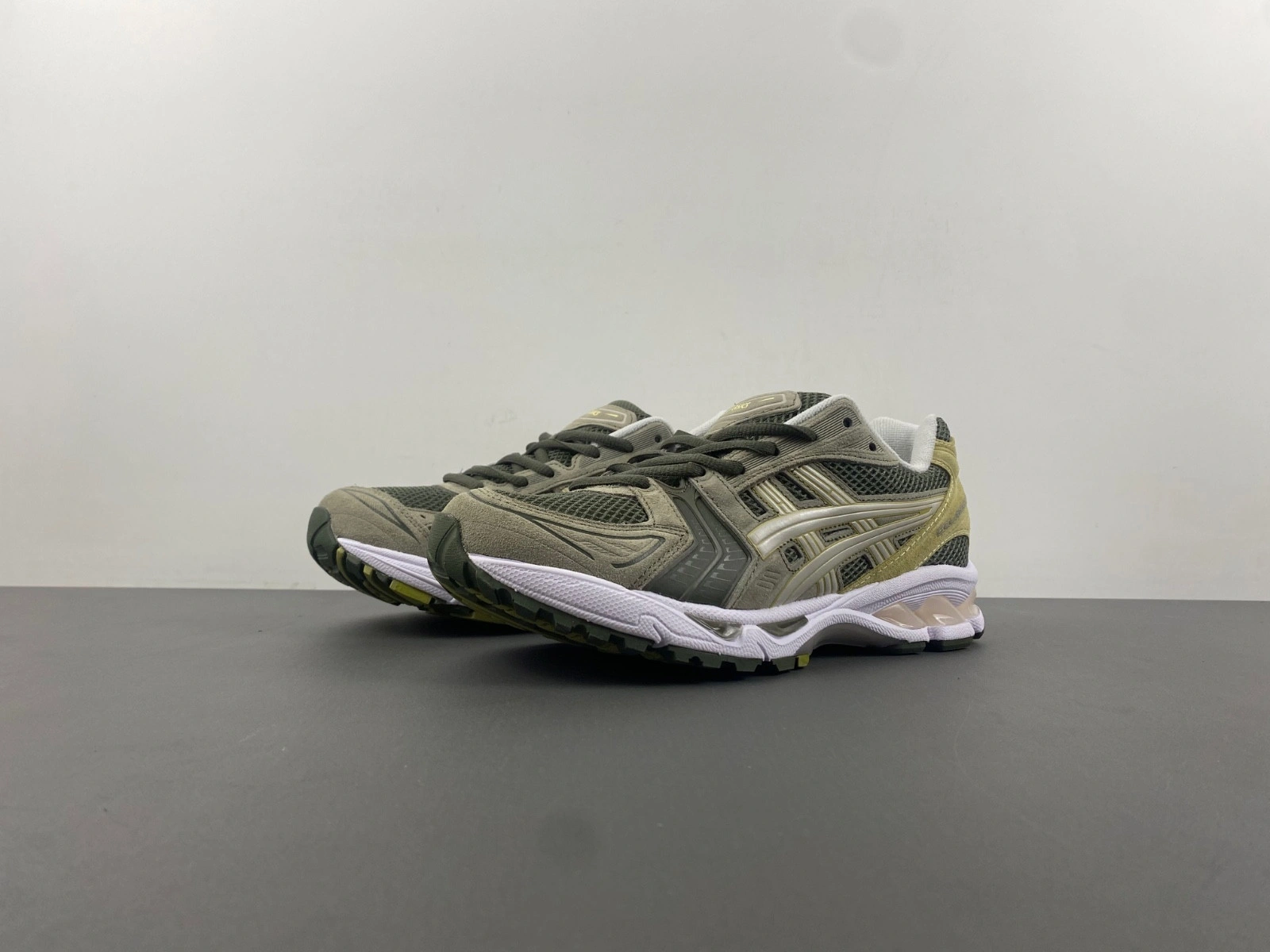 ASICS GEL-Kayano 14 Green - 1201A161-300
