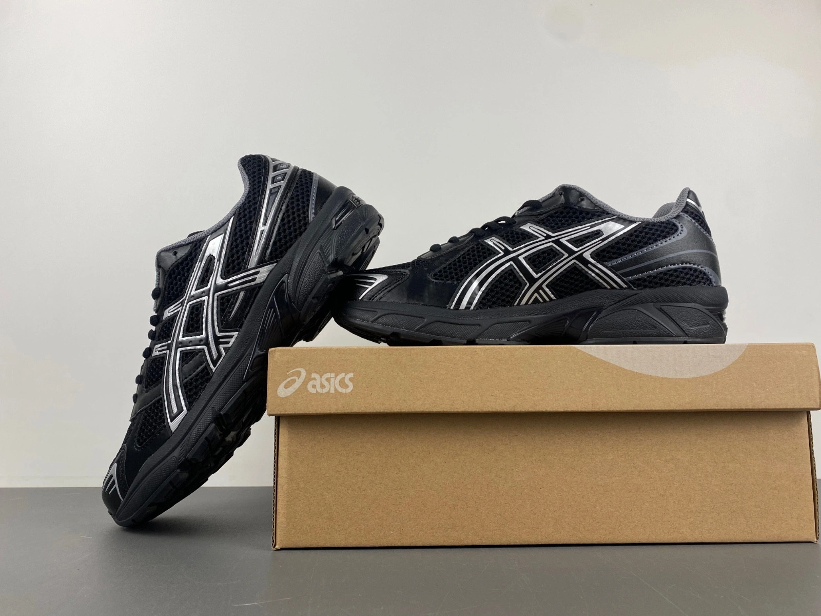 ASICS Gel-1130 Black Pure Silver Men's  1201A906-001