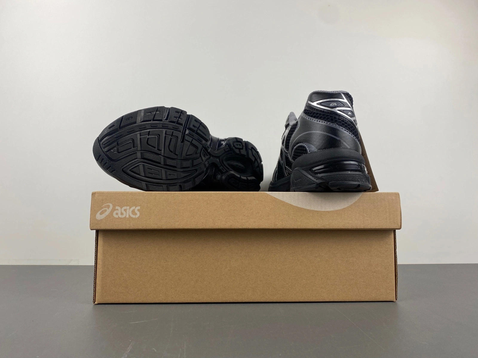 ASICS Gel-1130 Black Pure Silver Men's  1201A906-001